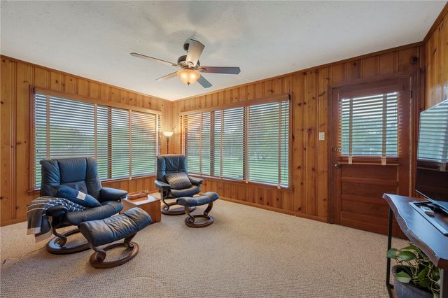 516 Avondale Avenue, Bryan, TX 77802