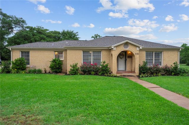 516 Avondale Avenue, Bryan, TX 77802