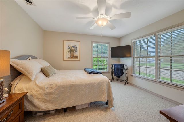 516 Avondale Avenue, Bryan, TX 77802