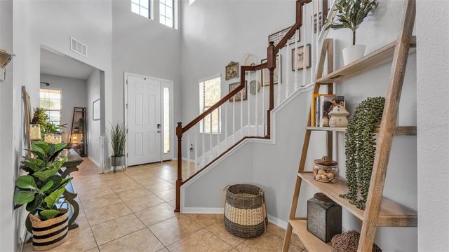 1826 ALTAVISTA CIRCLE, Lakeland, FL 33810