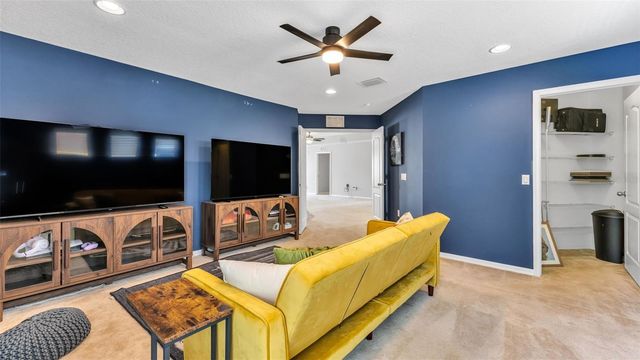 1826 ALTAVISTA CIRCLE, Lakeland, FL 33810