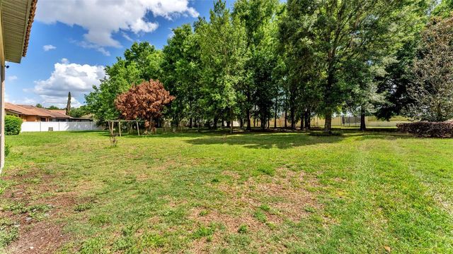 1826 ALTAVISTA CIRCLE, Lakeland, FL 33810