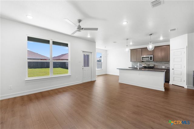 1212 Peppermint Drive, Temple, TX 76501