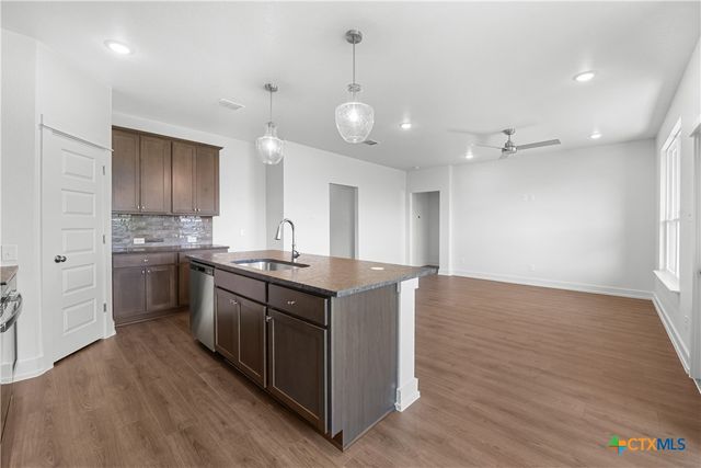 1212 Peppermint Drive, Temple, TX 76501