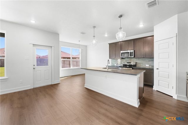 1212 Peppermint Drive, Temple, TX 76501