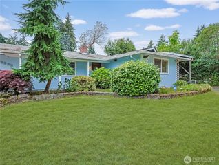 11222 92nd Avenue Ct SW, Lakewood, WA 98498