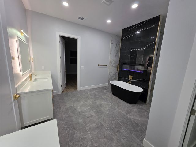 109 Homestead Lane, Waxahachie, TX 75165