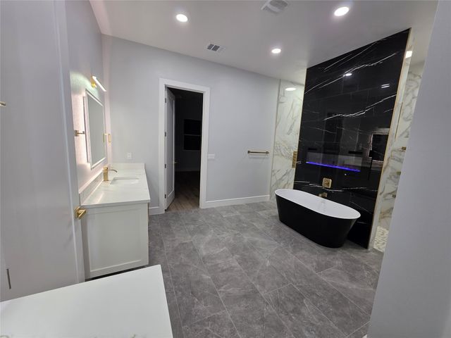 109 Homestead Lane, Waxahachie, TX 75165