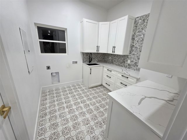 109 Homestead Lane, Waxahachie, TX 75165