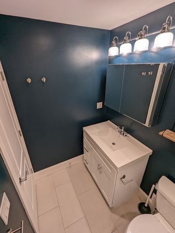 73 Broadway 1, Chelsea, MA 02150