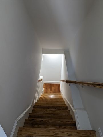 73 Broadway 1, Chelsea, MA 02150