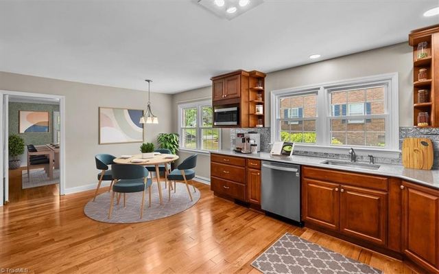 2321 Danbury Road, Greensboro, NC 27408