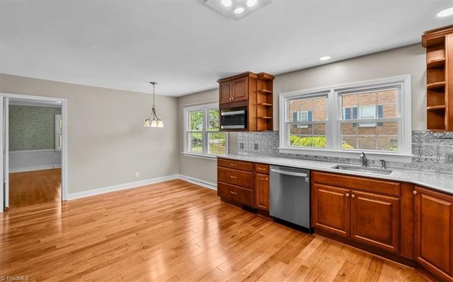 2321 Danbury Road, Greensboro, NC 27408