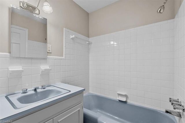 2321 Danbury Road, Greensboro, NC 27408