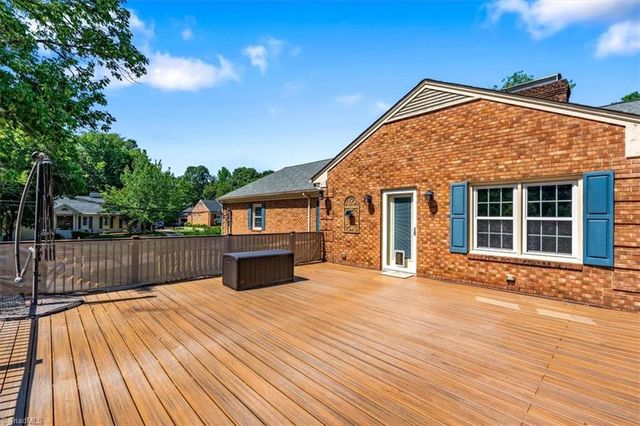 2321 Danbury Road, Greensboro, NC 27408