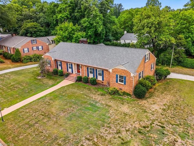 2321 Danbury Road, Greensboro, NC 27408