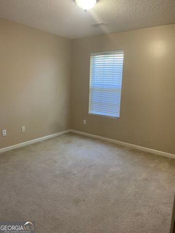 77 Clark Street, Newnan, GA 30263