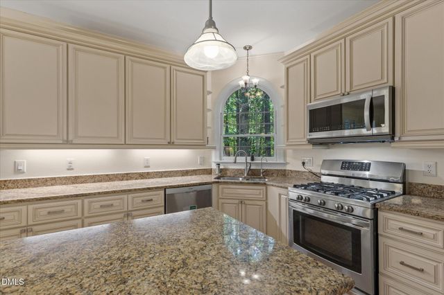 2509 Barton Ridge Court, Raleigh, NC 27613