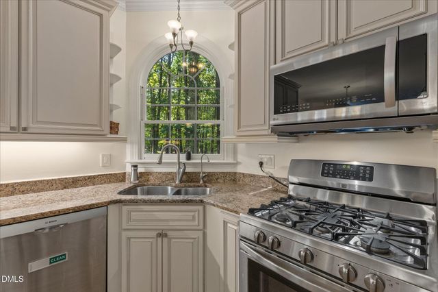 2509 Barton Ridge Court, Raleigh, NC 27613