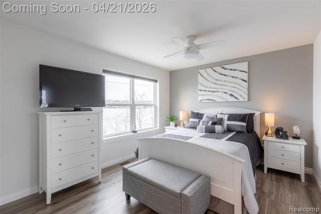 376 Bellevue Avenue, Lake Orion, MI 48362