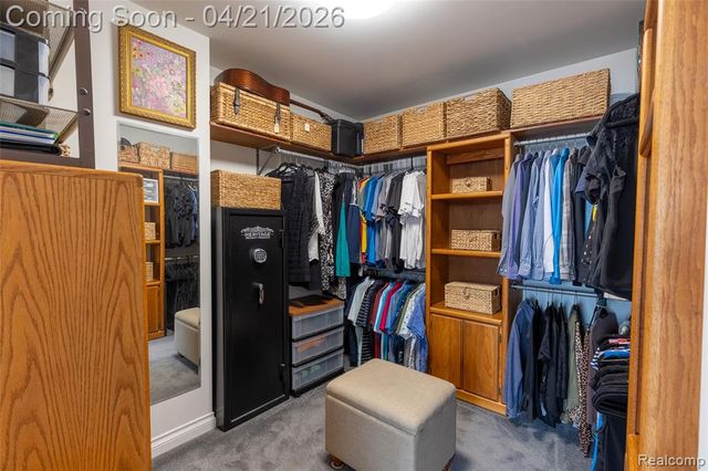376 Bellevue Avenue, Lake Orion, MI 48362