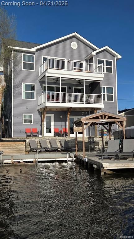 376 Bellevue Avenue, Lake Orion, MI 48362