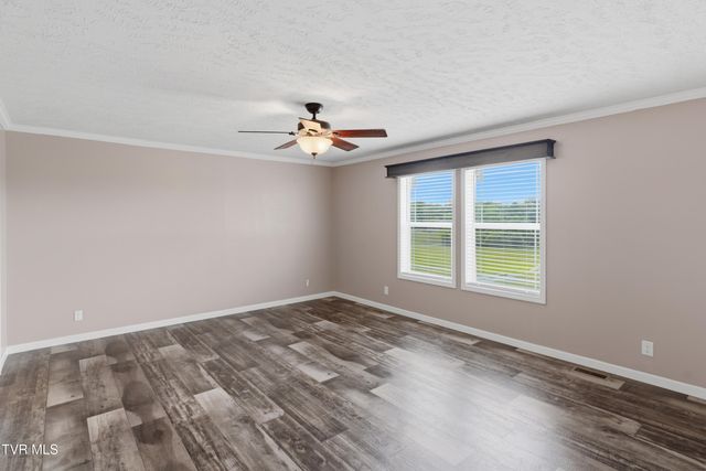 530 Horseshoe Bend Road, Jonesborough, TN 37659
