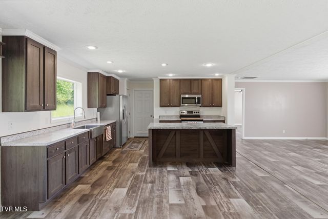 530 Horseshoe Bend Road, Jonesborough, TN 37659