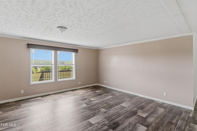 530 Horseshoe Bend Road, Jonesborough, TN 37659
