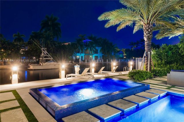 440 Mola Ave, Fort Lauderdale, FL 33301
