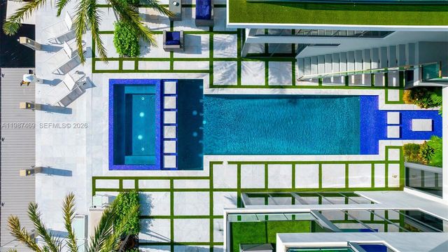 440 Mola Ave, Fort Lauderdale, FL 33301