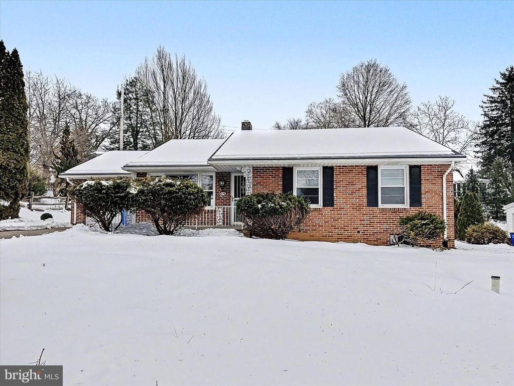 758 CLEARMOUNT RD, York, PA 17403