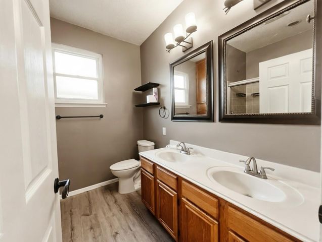 2919 Amber Cliff Drive, Katy, TX 77449