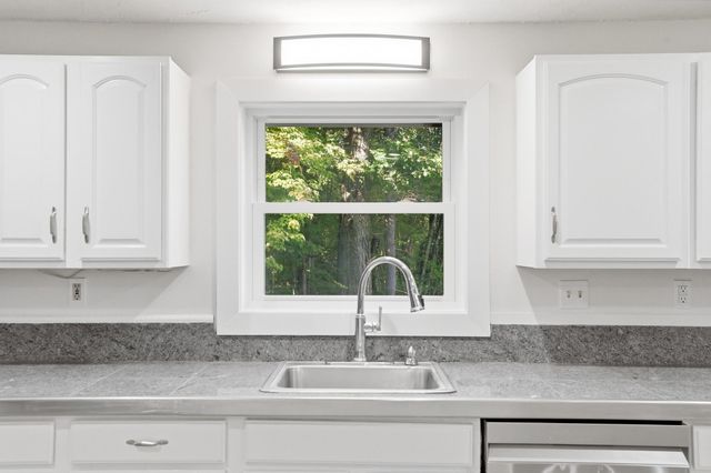 532 Frank C Gilman Highway, Alton, NH 03809