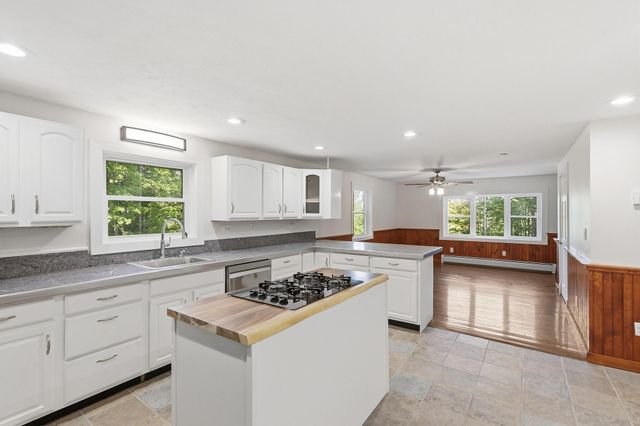 532 Frank C Gilman Highway, Alton, NH 03809