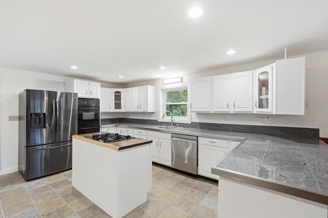 532 Frank C Gilman Highway, Alton, NH 03809