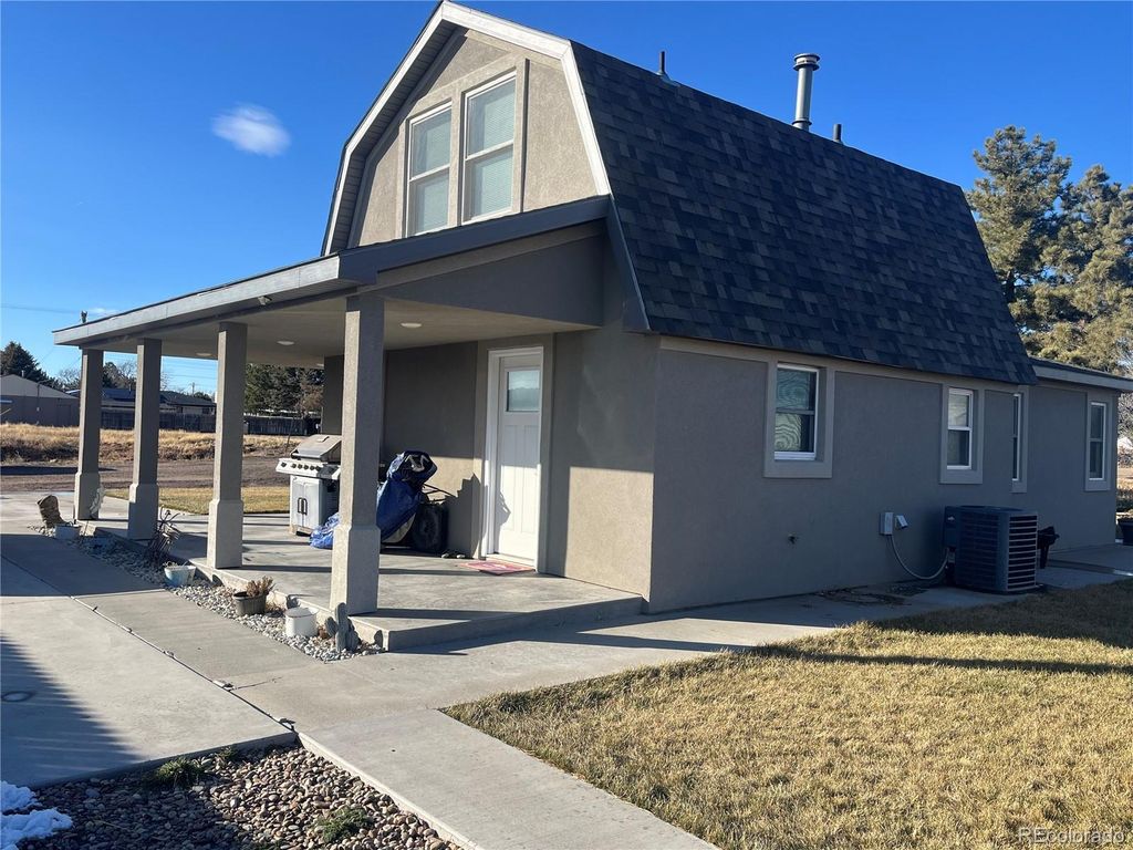 130 5th Street, Burlington, CO 80807