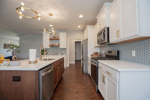 3512 Udhe Court, Newburgh, IN 47630