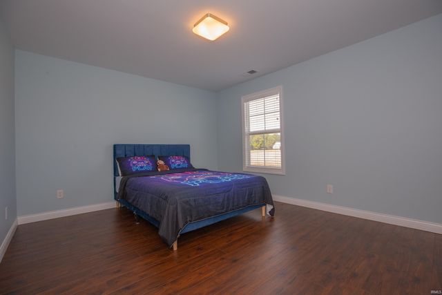 3512 Udhe Court, Newburgh, IN 47630