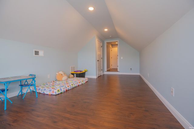 3512 Udhe Court, Newburgh, IN 47630