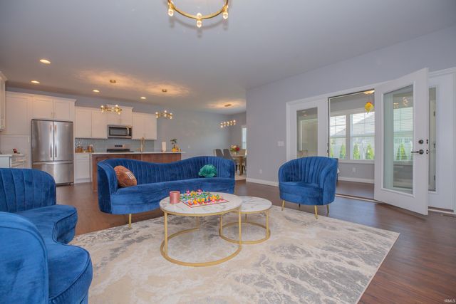 3512 Udhe Court, Newburgh, IN 47630