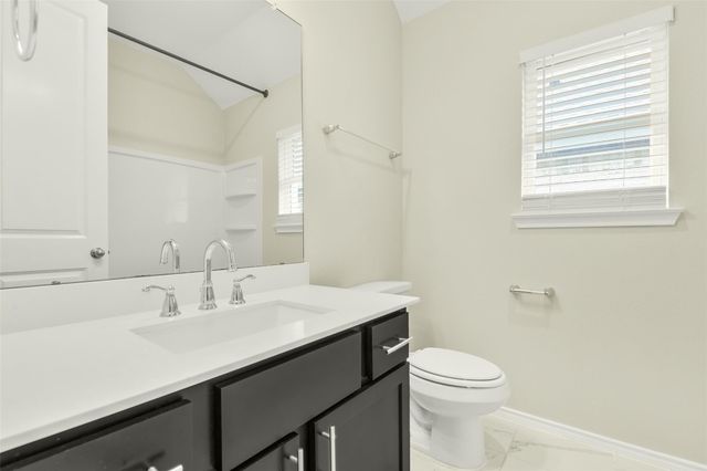 229 Trapper Creek Drive, Conroe, TX 77304