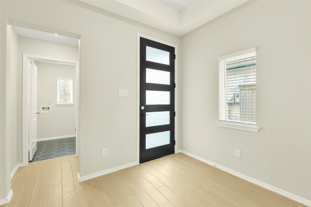 229 Trapper Creek Drive, Conroe, TX 77304