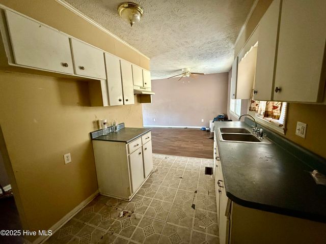 906 Cypress Street, Rockingham, NC 28379