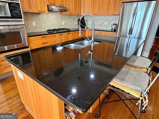 624 Village Park Drive NW, Kennesaw, GA 30144