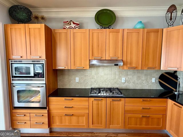 624 Village Park Drive NW, Kennesaw, GA 30144