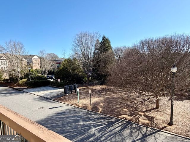 624 Village Park Drive NW, Kennesaw, GA 30144