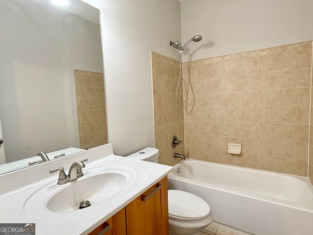 624 Village Park Drive NW, Kennesaw, GA 30144