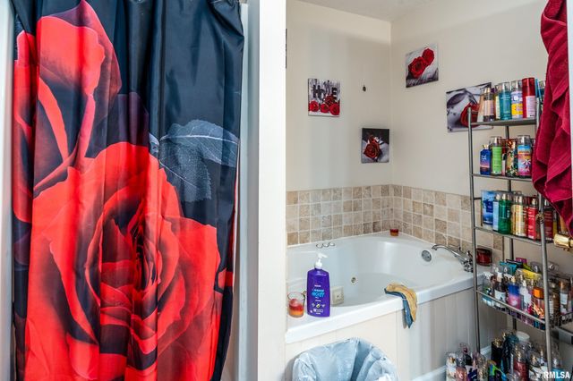 506 Insignia Drive, Herrin, IL 62948