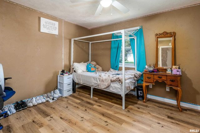 506 Insignia Drive, Herrin, IL 62948